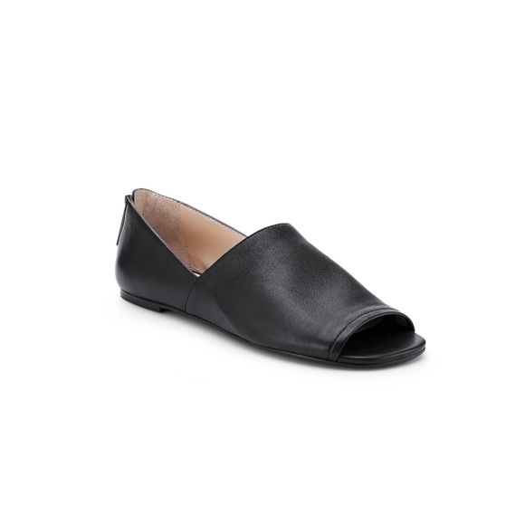 Botkier NY flats